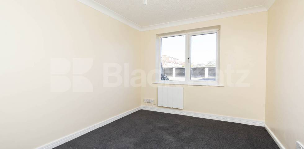 			1 Bedroom, 1 bath, 1 reception Apartment			 Oakleigh Road South, New Southgate